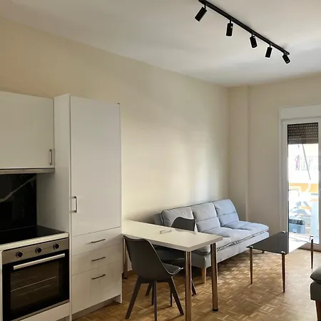 Apartment Cozy In Neos Kosmos
