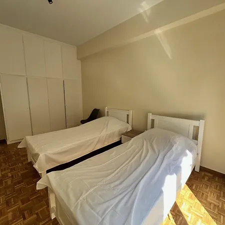 Cozy In Neos Kosmos Apartment